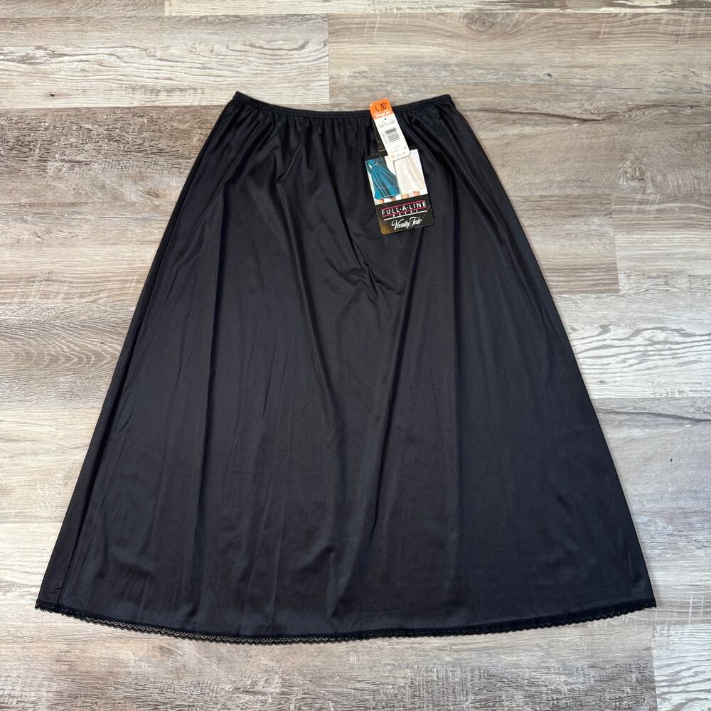 NWT Vintage 90s Vanity Fair Full A Line Black Nylon Half Slip Lace 30" Medium